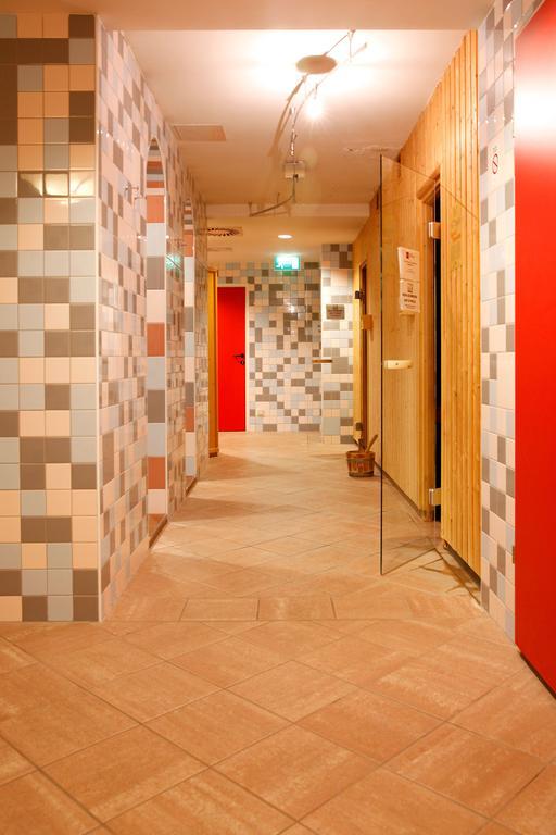 קיוטשכן אם סי Sonnenhotel Hafnersee מראה חיצוני תמונה