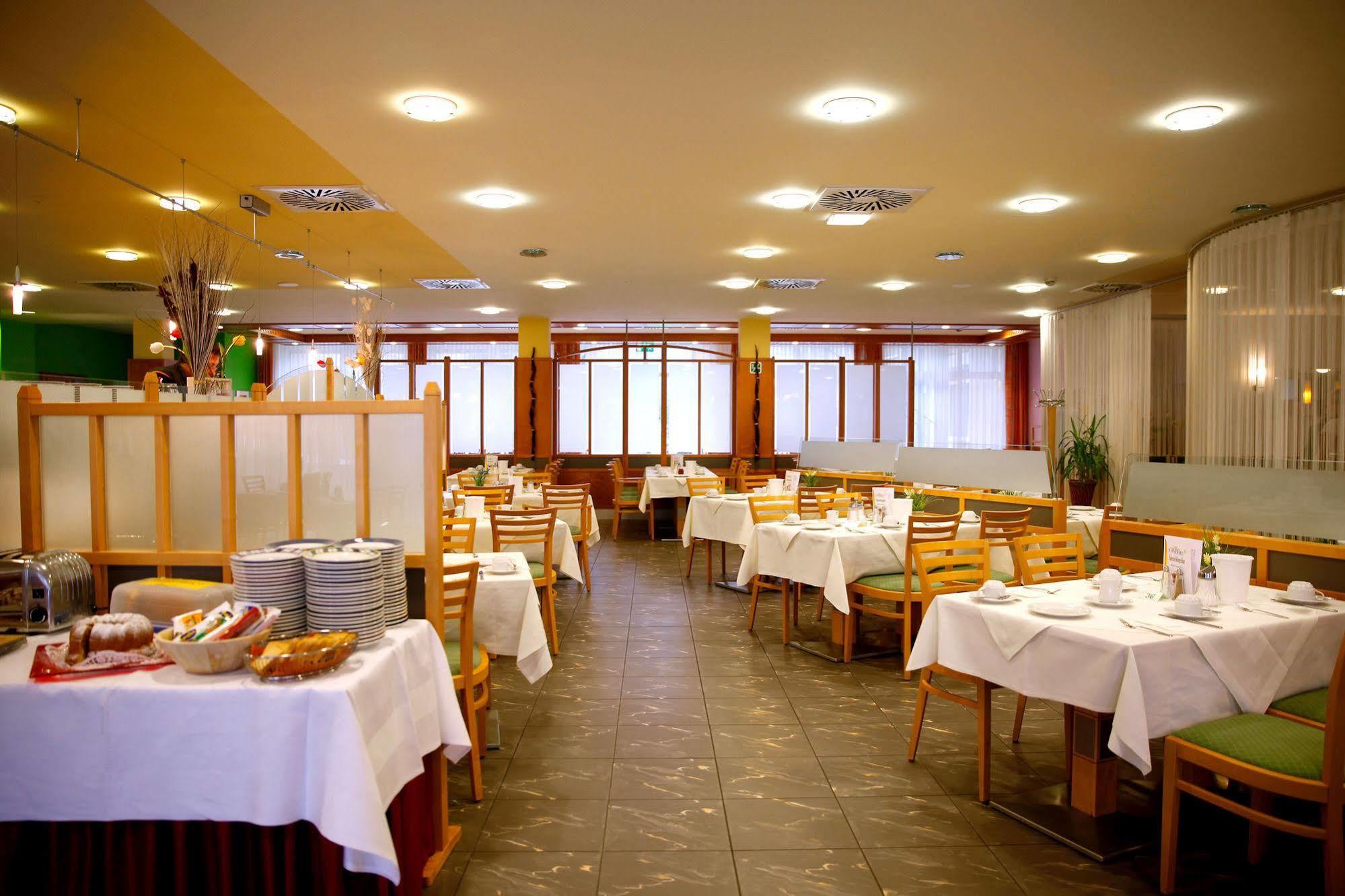 קיוטשכן אם סי Sonnenhotel Hafnersee מראה חיצוני תמונה